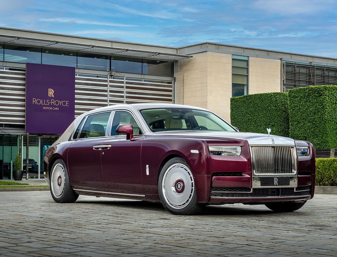 Rolls-Royce'a sinek kuşu kondu